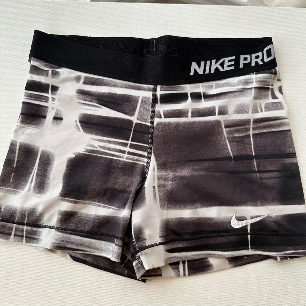 Nike Pro Black & White Athletic Compression Shorts